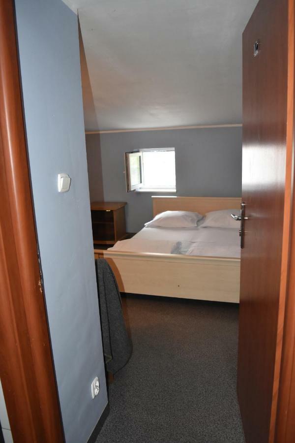 Baltic Hostel Gdansk Exterior photo